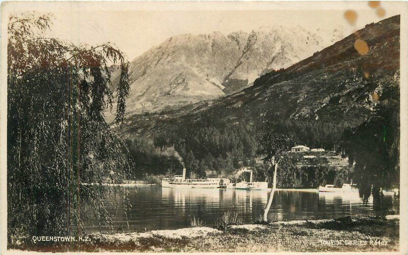 New Zealand C-1910 Steamboat Landing RPPC Photo Postcard 22-9500