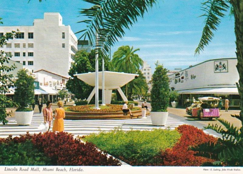 Florida Miami Beach Lincoln Road Mall