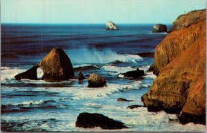 Oregon Coast Arch Rock From Maxwell Point