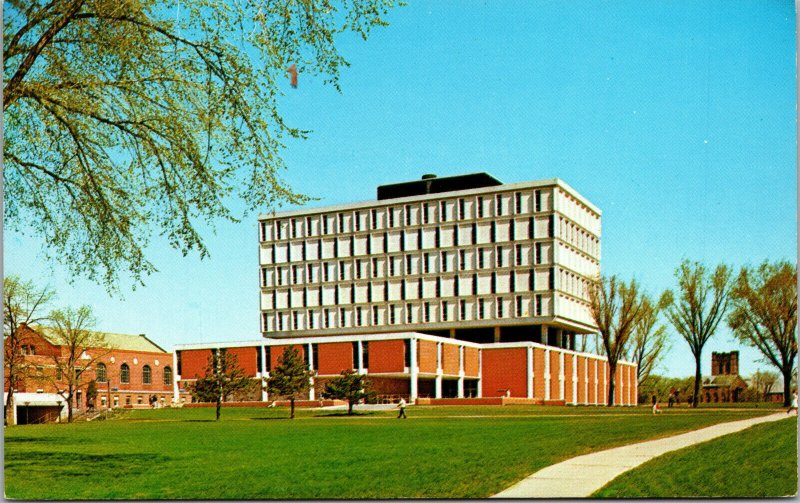 Vtg University of Wisconsin Herbert Bolton Hall Milwaukee Wisconsin WI Postcard