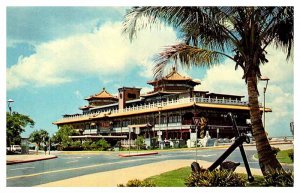 Postcard RESTAURANT SCENE Honolulu Hawaii HI AP9592