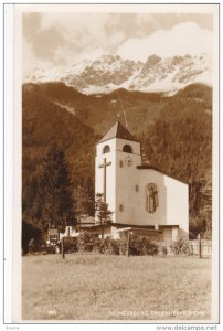 RP: Hungerburg Theresien Kirche , Austria , 20-30s