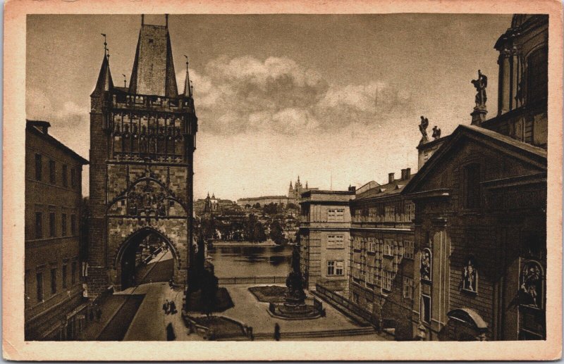 Czech Republic Prague Prag The Bridge Tower of the Old City Postcard C095