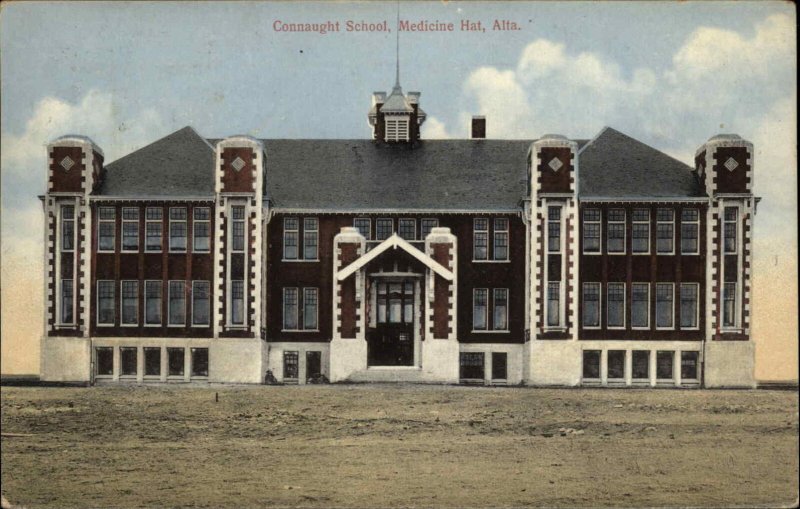 Medicine Hat Alberta AB Connaught School c1910 Vintage Postcard