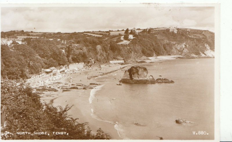 Wales Postcard - North Shore - Tenby - Pembroke - Real Photograph - Ref ZZ3999