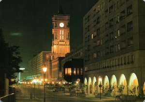 VINTAGE CONTINENTAL SIZE POSTCARD BERLIN TOWN HALL AT NIGHT