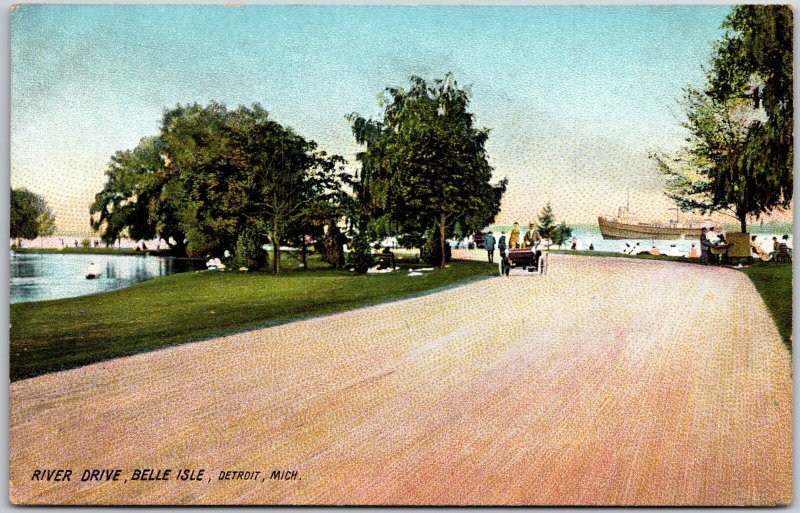 Detroit Michigan MI, River Driveway, Belle Isle, Riverside, Vintage Postcard