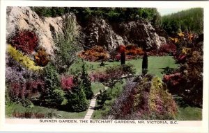 Postcard GARDEN SCENE Victoria British Columbia BC AO1761