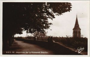 CPA Angouleme- sur la Promenade Beaulieu FRANCE (1073729)