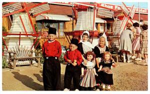 Michigan Holland   Children costume Volendam