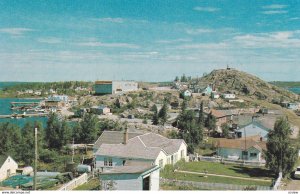 YELLOWKNIFE, NWT, Canada, 50-60s ; Old Town