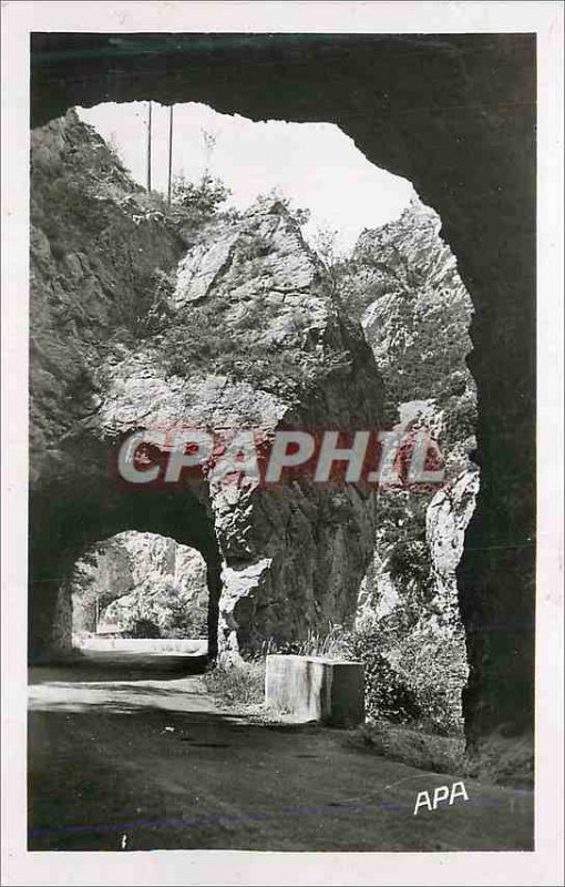 Postcard Modern Defile Pierre Lys Aude Tunnels