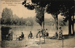 CPA Bois de VINCENNES Lac Daumesil - Une Station de pécheurs (65699)