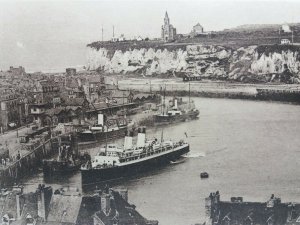 Dieppe The Outer Harbour Arrival of an Ocean Liner France Vintage Postcard c1910