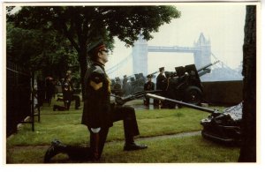 Salute of Guns for Prince William of Wales, Tower Bridge, Royal Family 1982