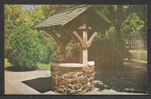 Kansas, Salina - The Wishing Well - Wesleyan University - [KS-013]