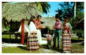 Postcard NATIVE INDIAN SCENE State of Florida FL AQ3095