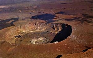 HI - Halemaumau Crater (Volcano)