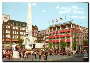 Postcard Modern Amsterdam Holland National Monument the same heart of the cap...