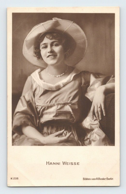 Hanni Weisse in Hat German Theater & Film Actress Vintage RPPC Unposted
