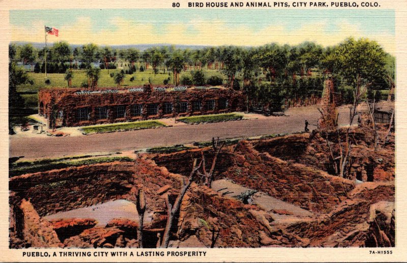 Colorado Pueblo City Park Bird House and Animal Pits 1947 Curteich