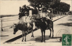 CPA vichy aux bords de l'allier (1221342) 