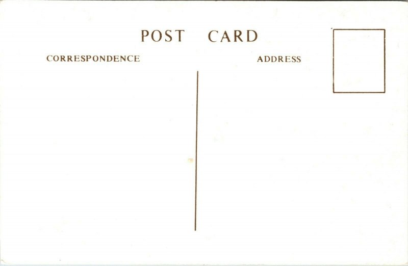 Duke of Windsor & Mrs Simpson Venice 1936 Reproduction Postcard 