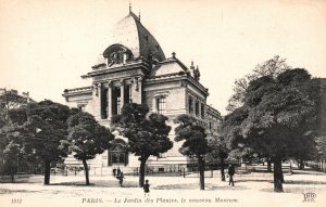 Vintage Postcard 1910's The Garden of the I'lantes the New Museum Paris France