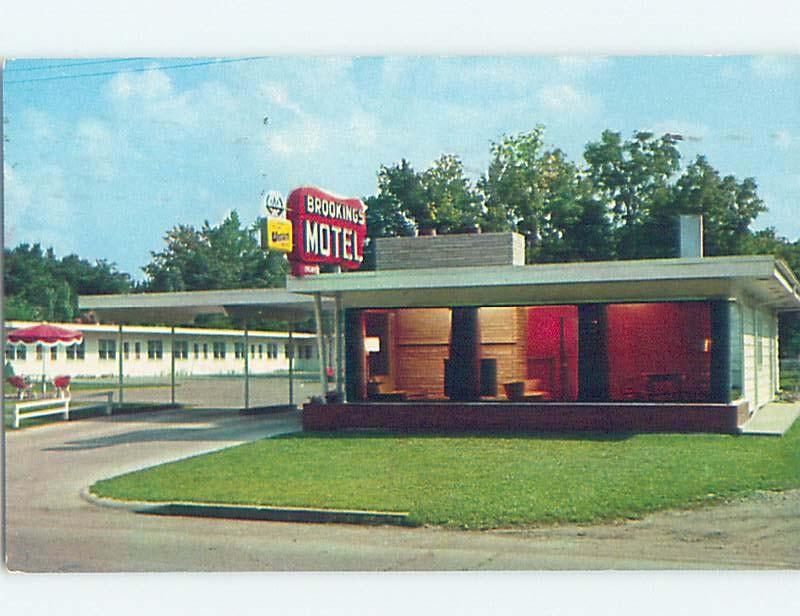 Pre-1980 MOTEL SCENE Brookings - Near Sioux Falls South Dakota SD G7840