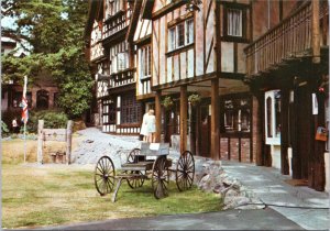 postcard Victoria British Columbia Canada Olde English Inn   Chaucer Lane
