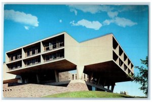 c1960's War Memorial Center Exterior Art Center Milwaukee Wisconsin WI Postcard