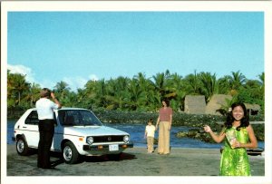 Tourists on Kona Coast, Kailua-Kona HI Tropical Rental Car Advert Postcard I68