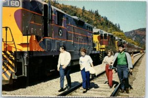 Postcard - Algoma Central Passenger Train parked at Canyon - Canada