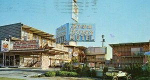 Postcard  1971 View of Friendship Inn Town House Motel, Salt Lake City,UT. R3