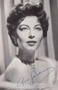 Ava Gardner Facimile But Hand Appearance Signed Rare Vintage Photo