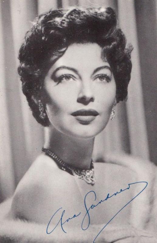 Ava Gardner Facimile But Hand Appearance Signed Rare Vintage Photo