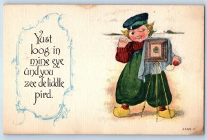 Dutch Boy Camera Yust Loog In Mine Eye And You Zee De Liddle Pird Postcard
