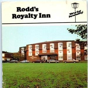 8 Oversized c1970s Charlottetown, CAN Rodd's Royalty Inn Hotel Postcard 1S