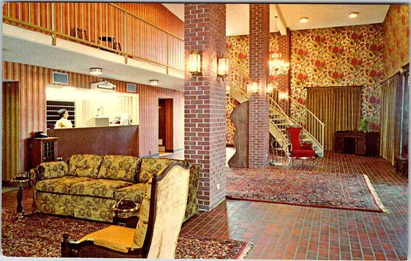 Postcard HOTEL SCENE Jonesboro Arkansas AR AN7696