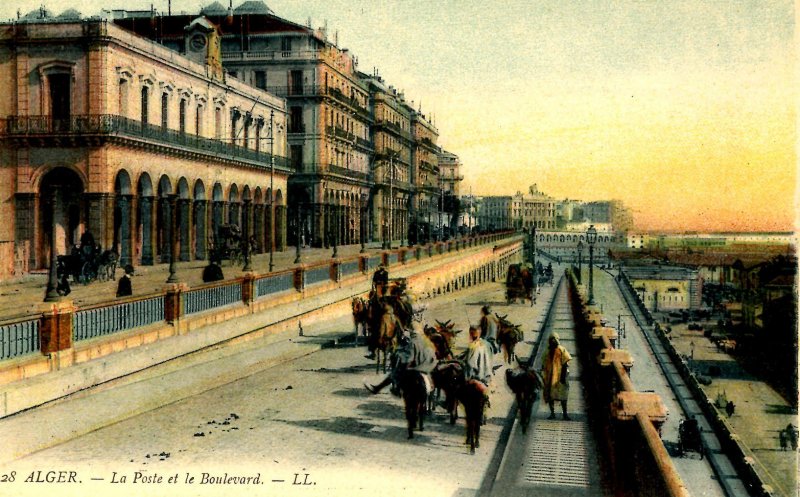 Algeria - Algiers. Post Office and Boulevard