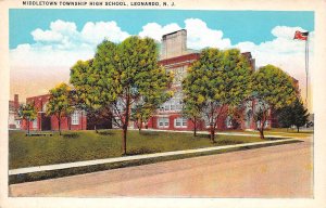Leonardo New Jersey Middletown Township High School, White Border PC U10321