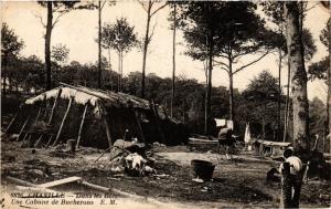 CPA CHAVILLE-dans-les-BOIS - Une Cabane de Bucherons (412786)