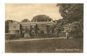 UK - England, Padstow. Prideaux Place