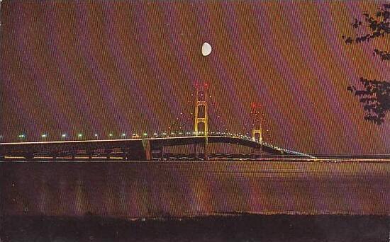 Michigan Peninsulas The Mackinac Bridge At Night