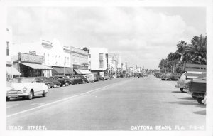 RPPC BEACH STREET DAYTONA BEACH FLORIDA REAL PHOTO POSTCARD (1950s)