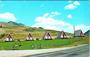 WY, Jackson Hole  J-CIRCLE-S RANCH~Oral Wheeler  ROADSIDE MOTEL CABINS  Postcard