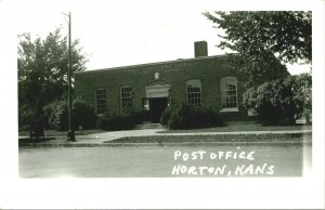 RPPC Post Office Building Horton Kansas UNP Postcard T13