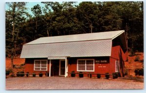 LAKE TOXAWAY, NC North Carolina~ Roadside RED BARN COFFEE SHOP c1960s Postcard