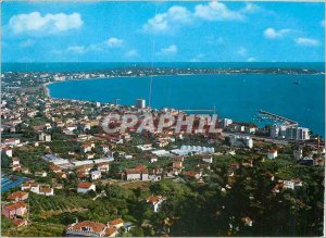 Postcard Modern Golfe Juan View of background to set Garoupe