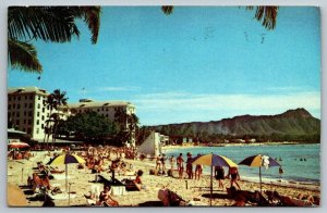Diamond Head & Moana Hotel  Waikiki   Hawaii  1954  Postcard